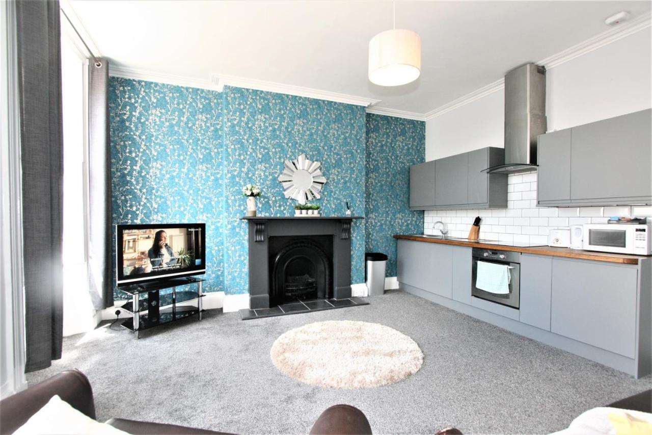 Albion Street Serviced Apartments Cheltenham Eksteriør bilde