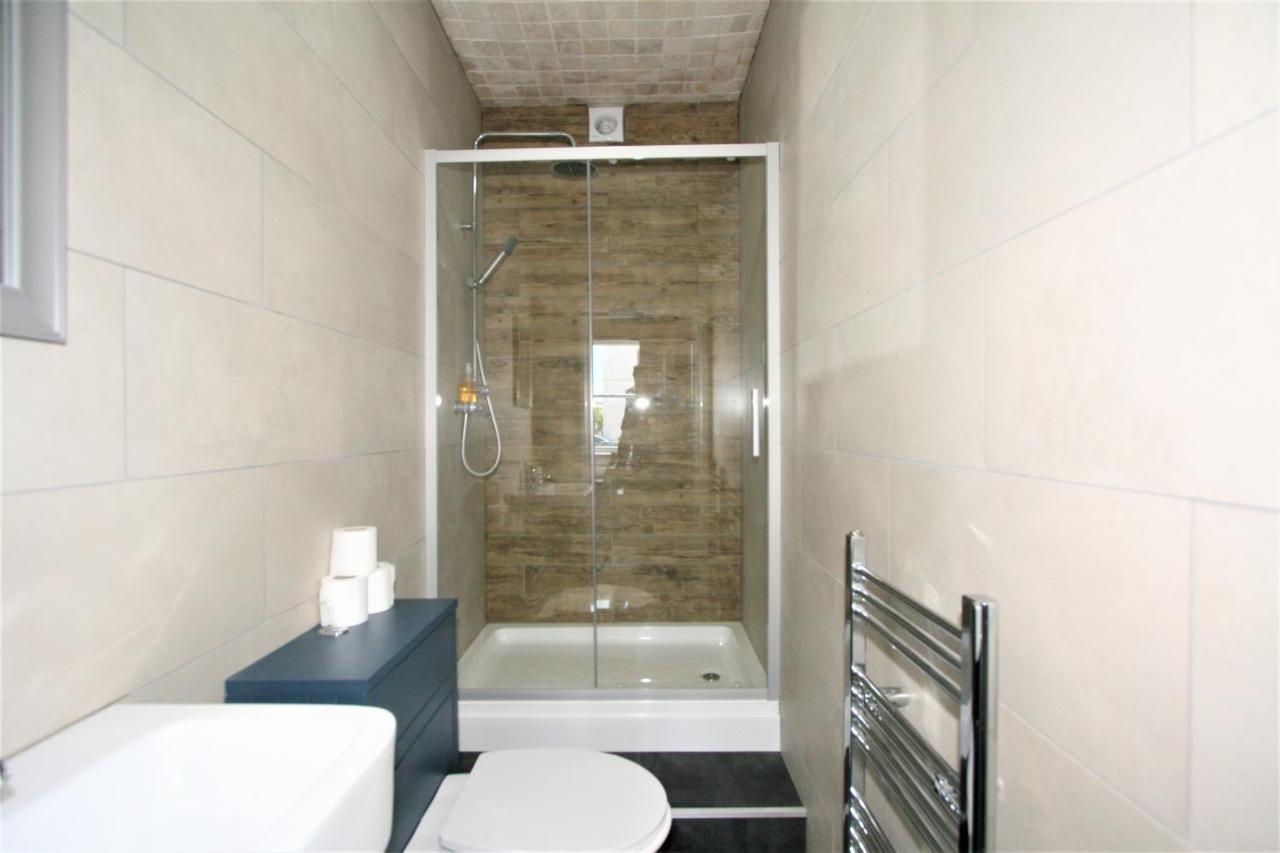 Albion Street Serviced Apartments Cheltenham Eksteriør bilde